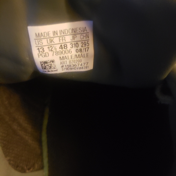 USED MENS SIZE 13 SHELL TOE RARE COLOR - Picture 2 of 4